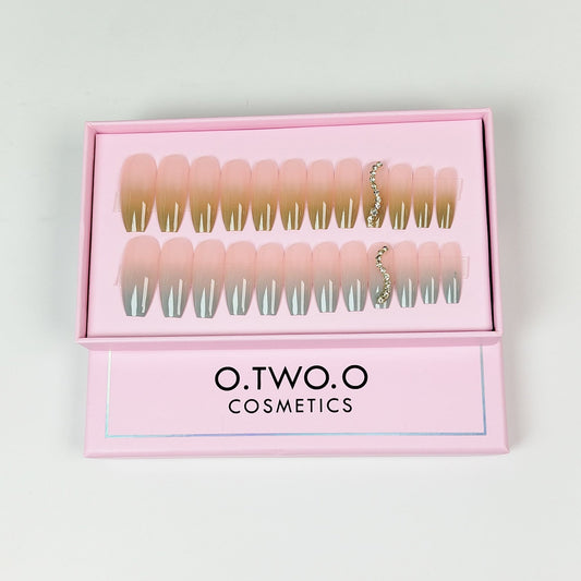 O.TWO.O Nails - Otwoocosmetics