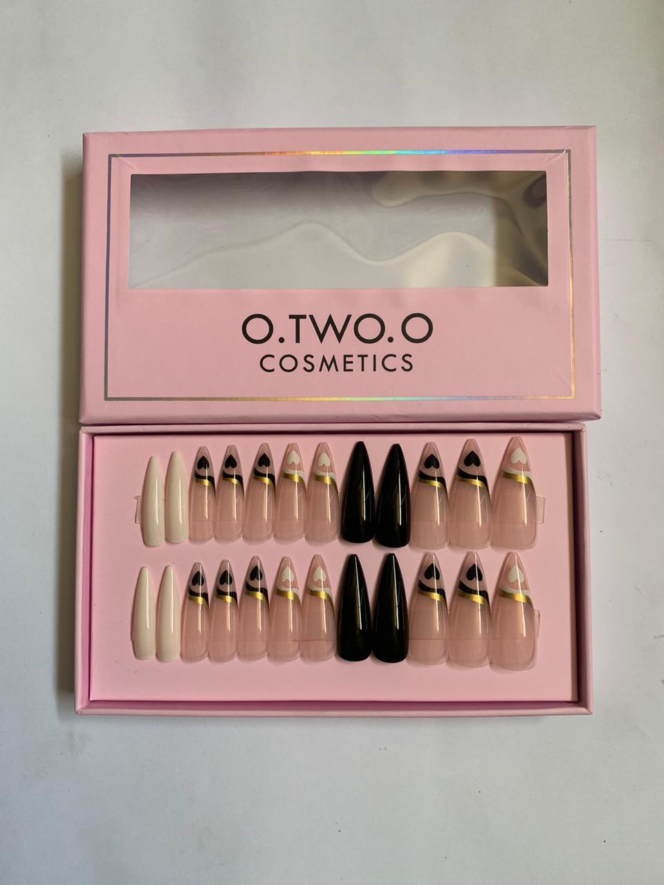 O.TWO.O Nails - Otwoocosmetics