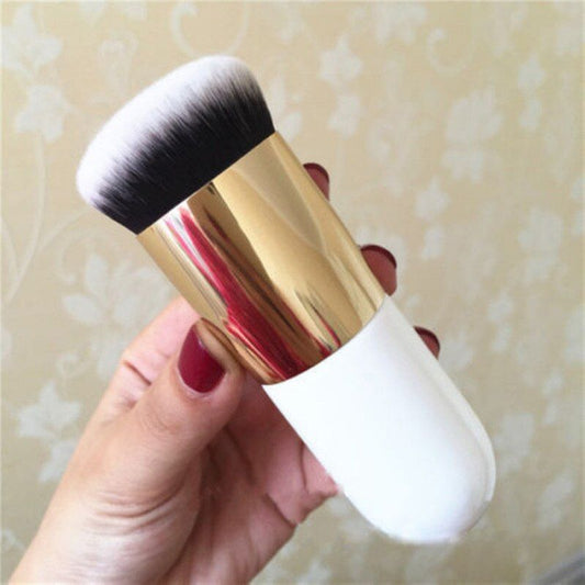 Foundation brush